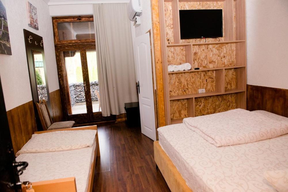 Etno Selo Bok Bed & Breakfast Vrhpolje ภายนอก รูปภาพ