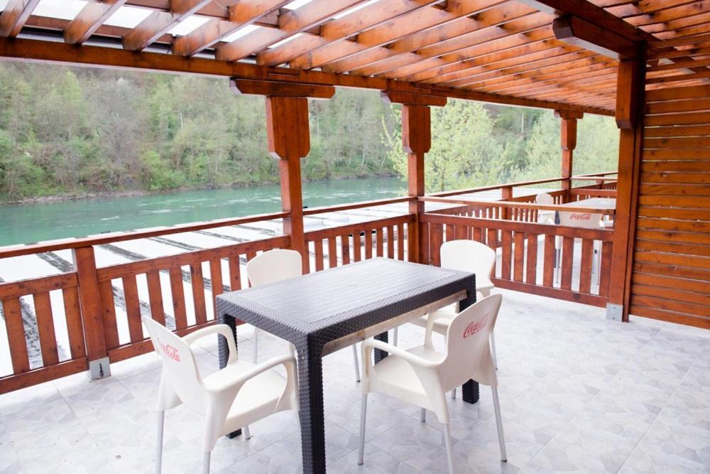 Etno Selo Bok Bed & Breakfast Vrhpolje ภายนอก รูปภาพ