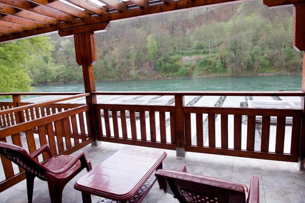 Etno Selo Bok Bed & Breakfast Vrhpolje ภายนอก รูปภาพ